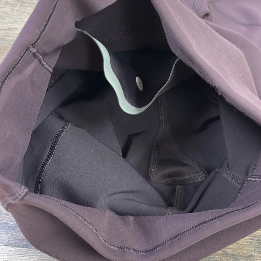 Lululemon Leggings Size 2 -Arctic Plum